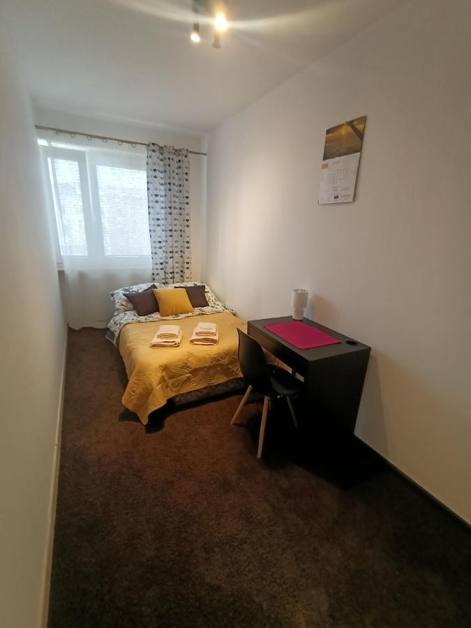 Pokoje Do Wynajecia - Podwislocze 24 Rzeszów Extérieur photo