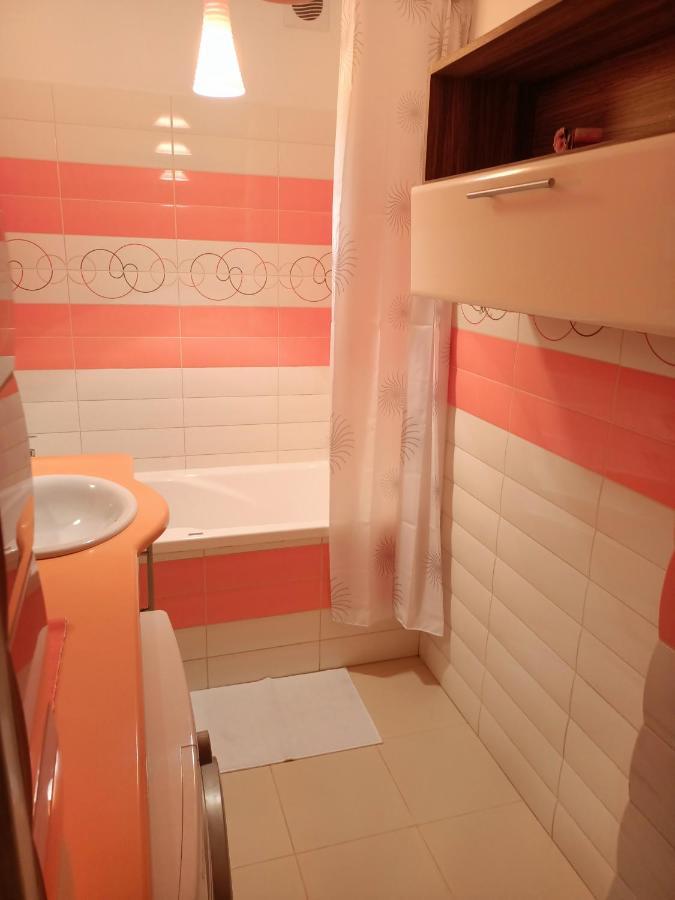 Pokoje Do Wynajecia - Podwislocze 24 Rzeszów Extérieur photo